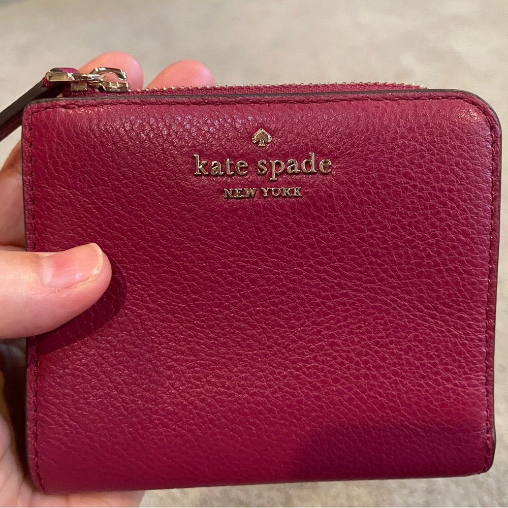 Kate Spade wallet - Picture 2 of 7